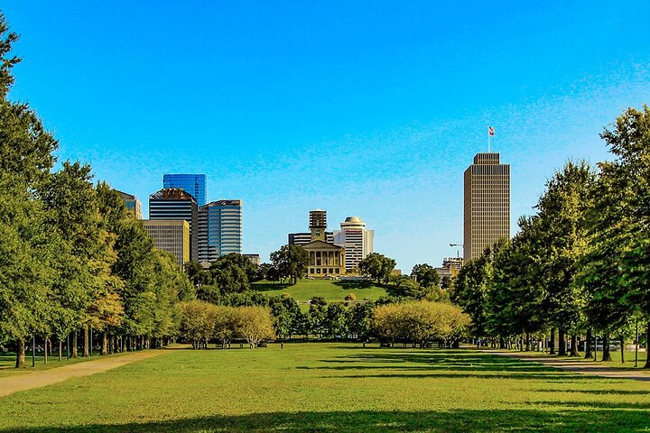 Nashville’s Bicentennial Capitol Mall State Park: A Self-Guided Audio Tour - Photo 1 of 6